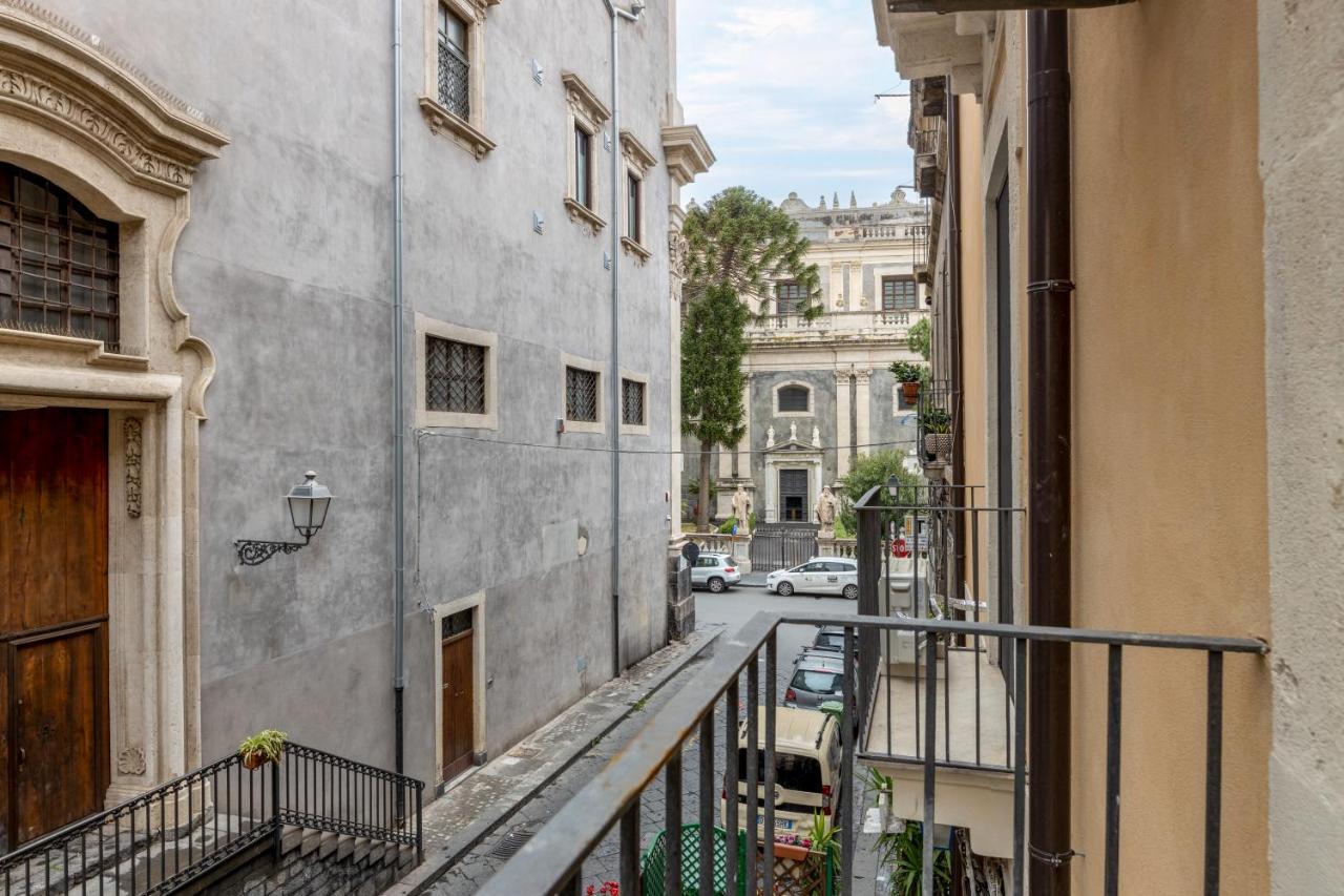 La Regina Del Duomo Catania Centro Hotel Exterior photo